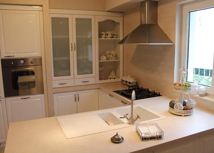 Villa Sime & Cvita *